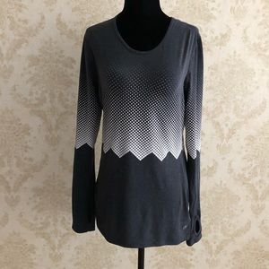 Gap fit athletic tee